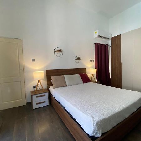 Ferienwohnung Blue Waters Town House Tarxien Exterior foto